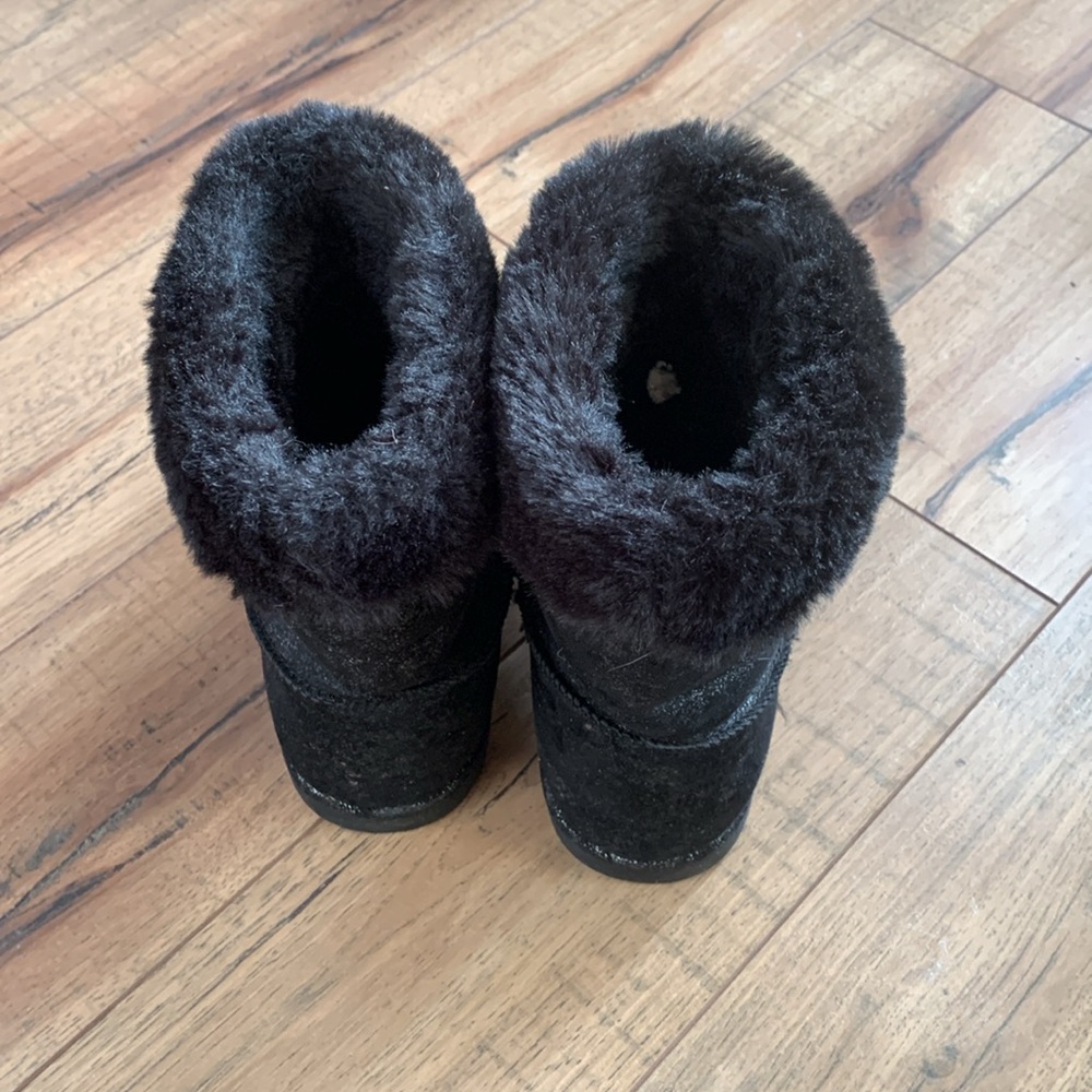 Joe Fresh black shimmery winter boots girls size 4 - Picture 2 of 12